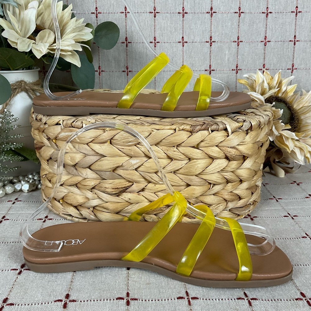 Abound “Sammira 2” Yellow Jelly Strap Sandals Cushioned Footbed Womens 6.5 NWOB - Picture 5 of 7